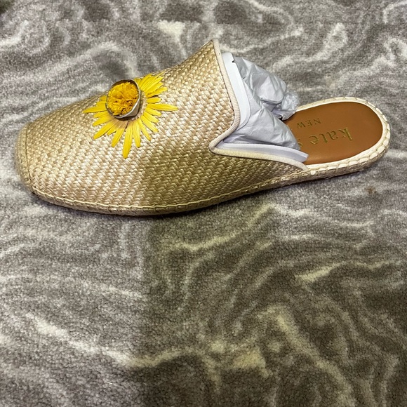 BRAND NEW Kate Spade slides - Picture 3 of 4